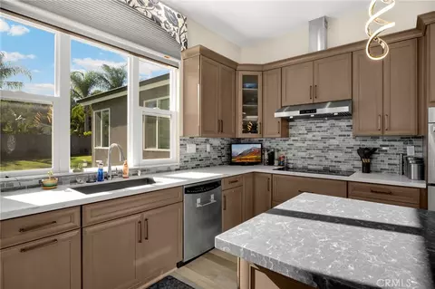 Kitchen - 175 Copa De Oro Dr, Brea, CA 92823 photo 2 of 4