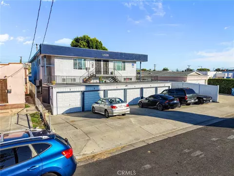 11626 Cedar Ave, Hawthorne, CA 90250
