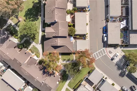 View/Area - 5071 Hampton Ct, Westminster, CA 92683 photo 1 of 7