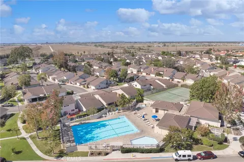 View/Area - 5071 Hampton Ct, Westminster, CA 92683 photo 4 of 7