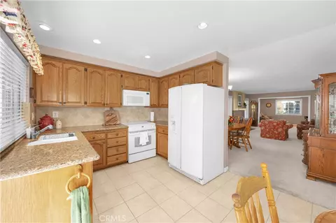 Kitchen - 5071 Hampton Ct, Westminster, CA 92683 photo 3 of 4