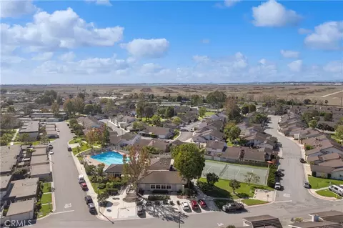 View/Area - 5071 Hampton Ct, Westminster, CA 92683 photo 3 of 7