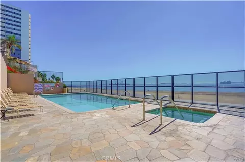 Exterior - 1750 E Ocean Blvd #204, Long Beach, CA 90802 photo 1 of 2