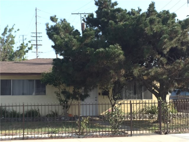 504 E 220th St, Carson, CA 90745 photo 1