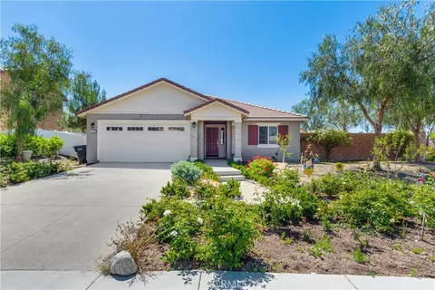 1144 Sedum Ave, San Jacinto, CA 92583