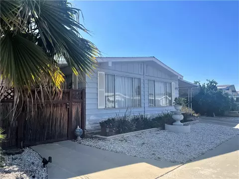 1575 Sonora Dr, Hemet, CA 92543