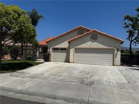 969 Peaceful Ln, San Jacinto, CA 92582