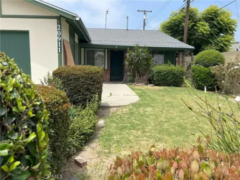 20911 Nectar Ave, Lakewood, CA 90715