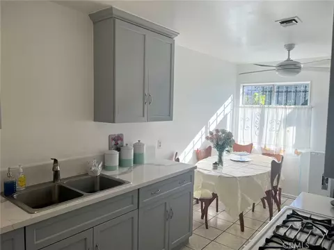 11 Eastridge Ln, Carson, CA 90745 photo 4