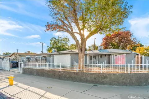 45581 Foxton Ave, Lancaster, CA 93535