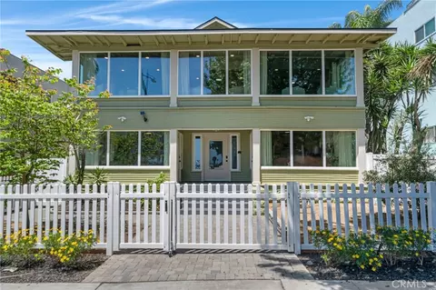 1123 E Ocean Blvd, Long Beach, CA 90802