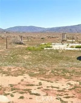 22724 Thunderbird Rd, Apple Valley, CA 92307 photo 5