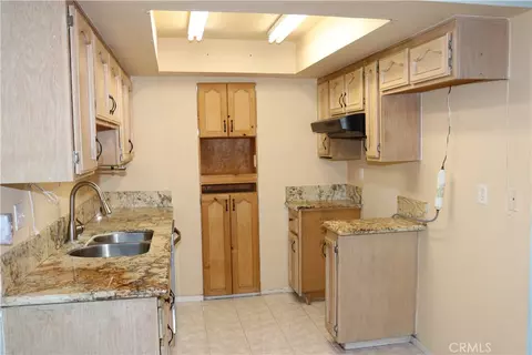 601 S Euclid St #4, La Habra, CA 90631