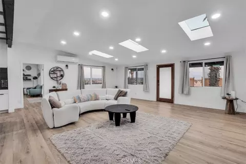 Living - 3737 Meriwether Rd, Twentynine Palms, CA 92277 photo 1 of 4