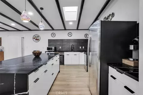 Kitchen - 3737 Meriwether Rd, Twentynine Palms, CA 92277 photo 3 of 3