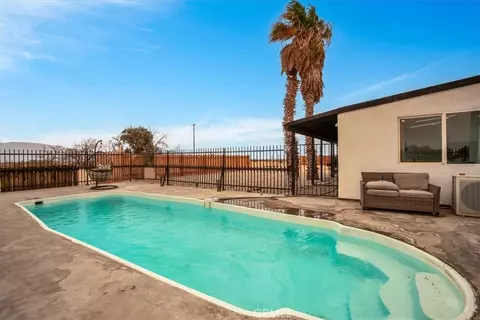 Exterior - 3737 Meriwether Rd, Twentynine Palms, CA 92277 photo 6 of 6