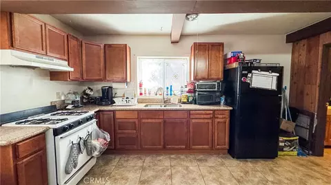 23004 Pine Ln, Crestline, CA 92325 photo 7