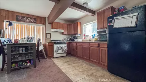 23004 Pine Ln, Crestline, CA 92325 photo 8