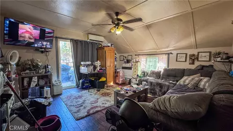 23004 Pine Ln, Crestline, CA 92325 photo 15