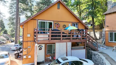 23004 Pine Ln, Crestline, CA 92325