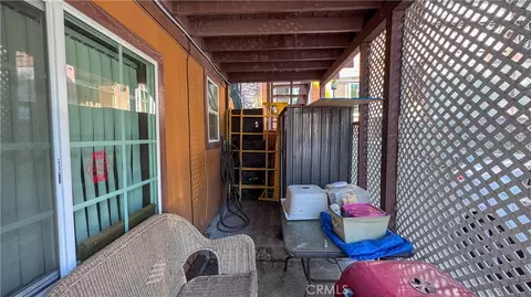 23004 Pine Ln, Crestline, CA 92325 photo 11