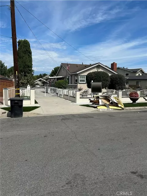 9229 Mandale, Bellflower, CA 90706