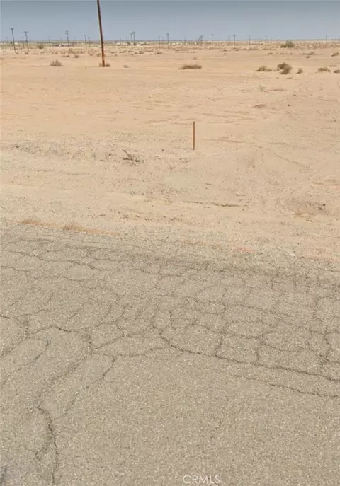 2062 Center St, Thermal, CA 92274