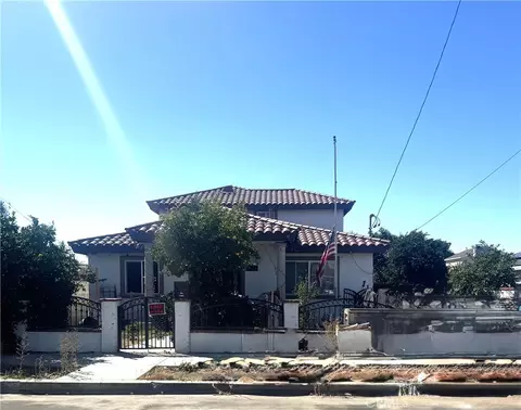 1323 Mcdonald Ave, Wilmington, CA 90744