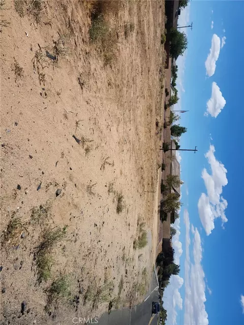 0 Ottawa, Apple Valley, CA 92308 photo 4