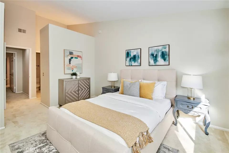 Bedroom - 11444 Stapleton Ct, Cerritos, CA 90703 photo 5 of 6