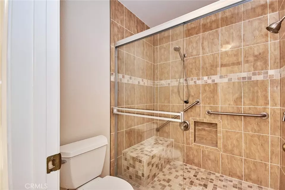 Bath - 11444 Stapleton Ct, Cerritos, CA 90703 photo 1 of 4