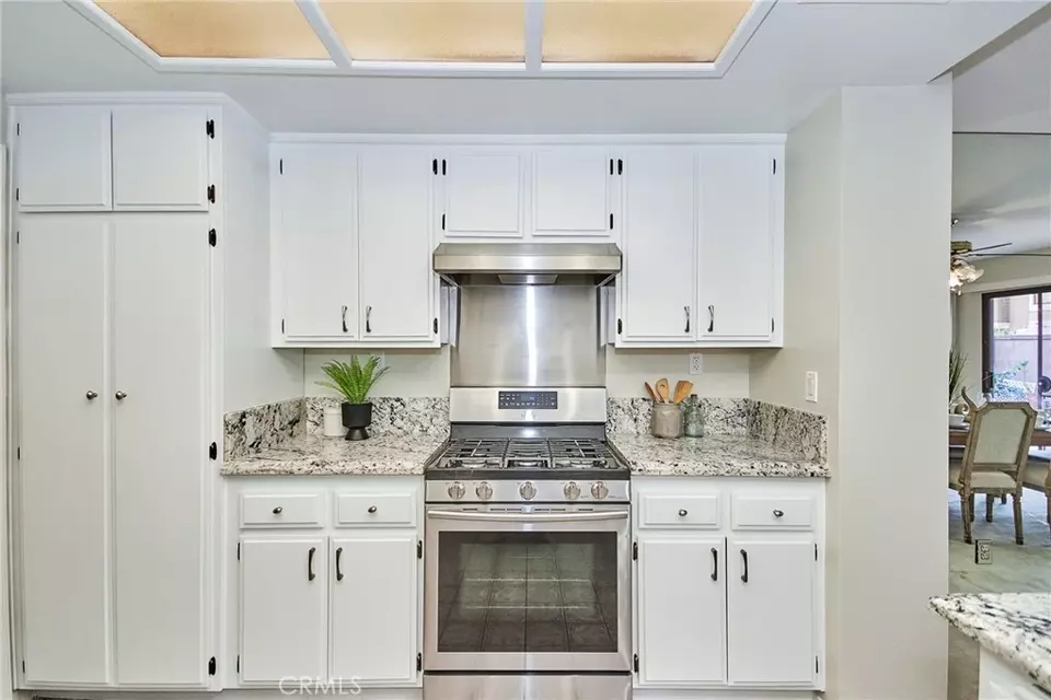 Kitchen - 11444 Stapleton Ct, Cerritos, CA 90703 photo 4 of 4