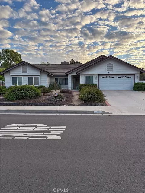 133 Cannon Rd, Riverside, CA 92506