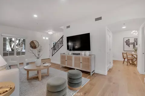 851 N San Vicente #128, West Hollywood, CA 90069