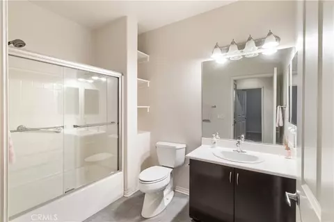 Bath - 755 Francesca Dr #201, Walnut, CA 91789 photo 1 of 2