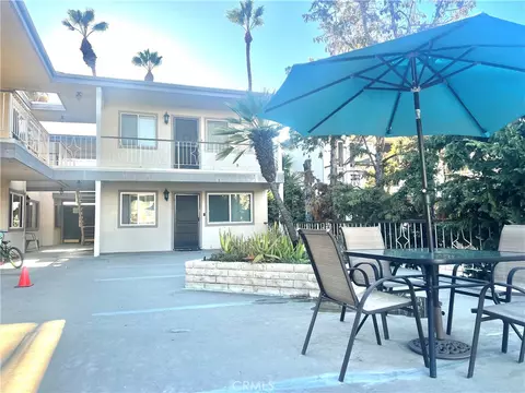 3500 Elm #31, Long Beach, CA 90807