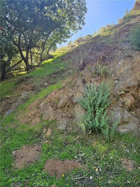 2145 Laurel Canyon Blvd, Los Angeles, CA 90046