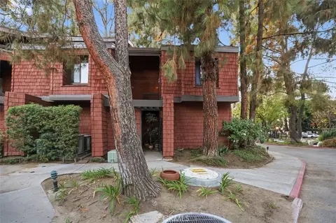 300 S Prospectors Rd #29, Diamond Bar, CA 91765