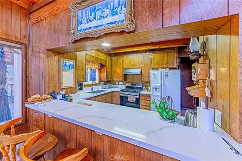 Kitchen - 5522 Acorn, Wrightwood, CA 92397 photo 1 of 4