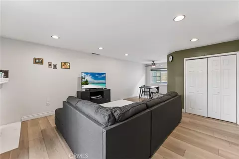 107 W W Spg #C, Long Beach, CA 90806 photo 5