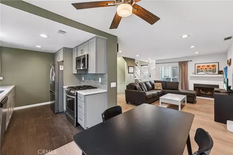 107 W W Spg #C, Long Beach, CA 90806 photo 9