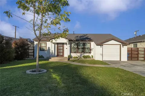 8319 Gainford St, Downey, CA 90240