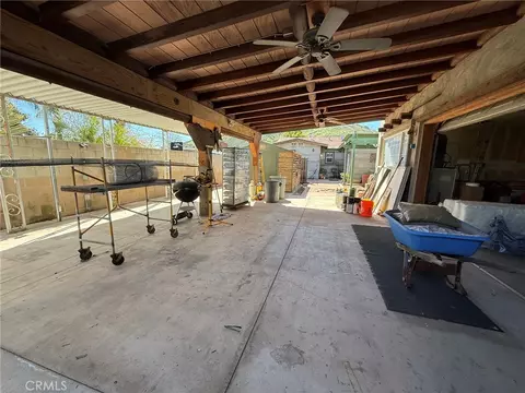 Exterior - 18284 9th St, Bloomington, CA 92316 photo 11 of 11