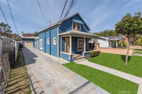 1887 Saint Louis Ave, Signal Hill, CA 90755