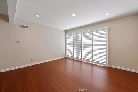 1381 S Walnut St #2008, Anaheim, CA 92802