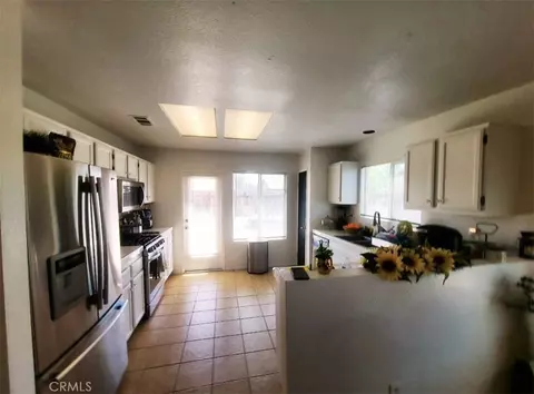 Entry Way - 15249 Braxton, Adelanto, CA 92301 photo 1 of 2