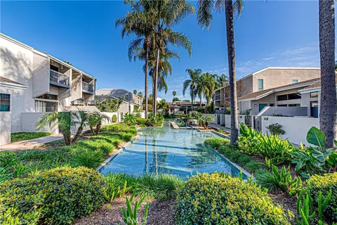 2938 Barrington Ct, Fullerton, CA 92831