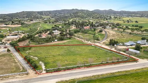 0 Contour, Nuevolakeview, CA 92567 photo 2