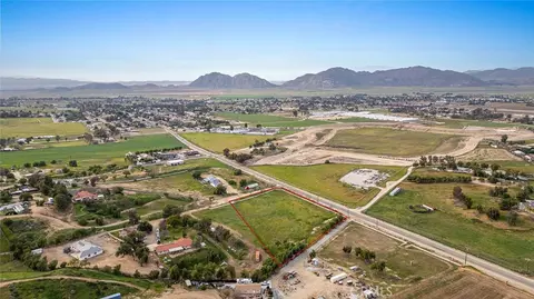 0 Contour, Nuevolakeview, CA 92567 photo 12