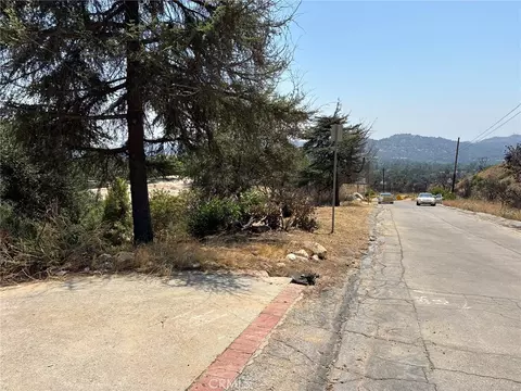 3696 Chaney, Altadena, CA 91001 photo 10
